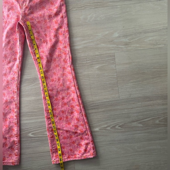 BDG Pink Floral Flare Jeans - Picture 7 of 7